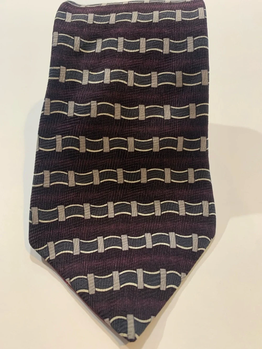 Vintage Oscar de la Renta Purple and Gray Geometric Silk Tie